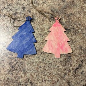 2x Blue and Pink Wooden Tree Ornaments